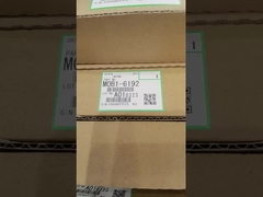 El conjunto de rodillos de transferencia intermedios originales M0B16159 M0B1-6159 M0B1-6192 M0B16192 M2056192 M205-61