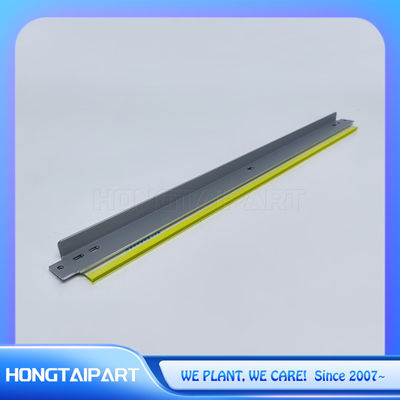 comprar Fabrica de OEM IBT Cuchilla de limpieza de cinturón para Konica Minolta BH 224 284 364 454 554 754 C221 C281 C7122 C7128 C220 C280 C360 fabricación en línea